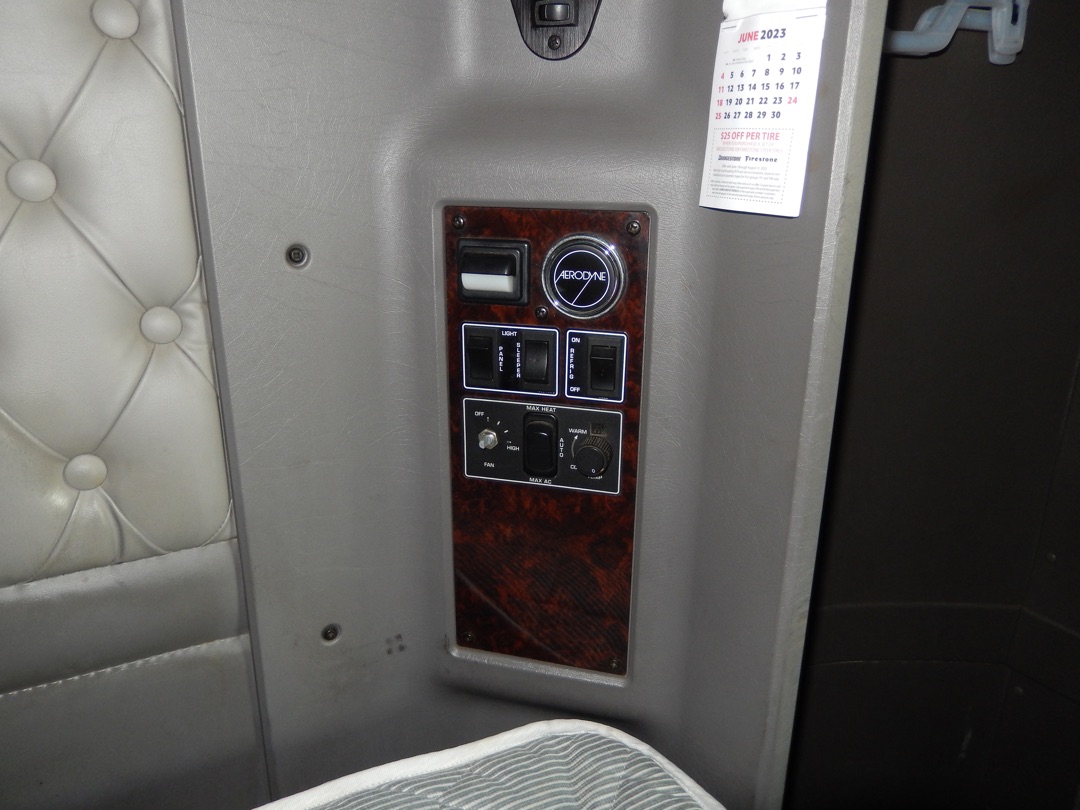 2012 KENWORTH T660 - Image 32